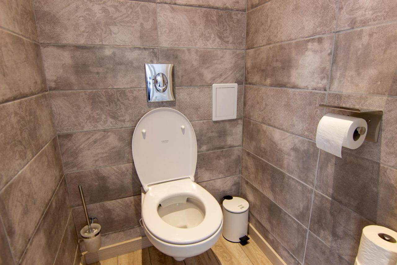 Cocon D'Hiver - Netflix & Wifi - Parking Gratuit - Check-In 24H24 - Kit Bebe Inclus - Emplacement Velos - Goodmarning Chalons en Champagne Exterior photo