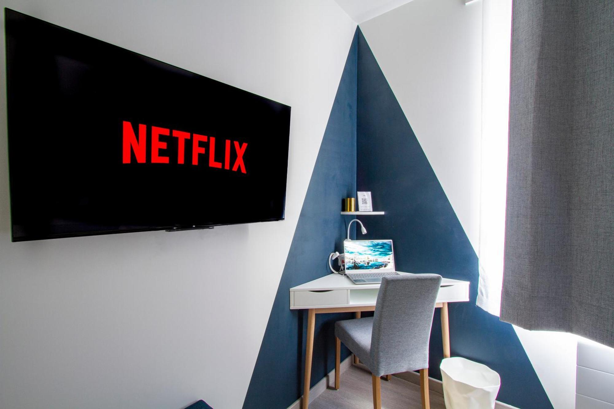 Cocon D'Hiver - Netflix & Wifi - Parking Gratuit - Check-In 24H24 - Kit Bebe Inclus - Emplacement Velos - Goodmarning Chalons en Champagne Exterior photo