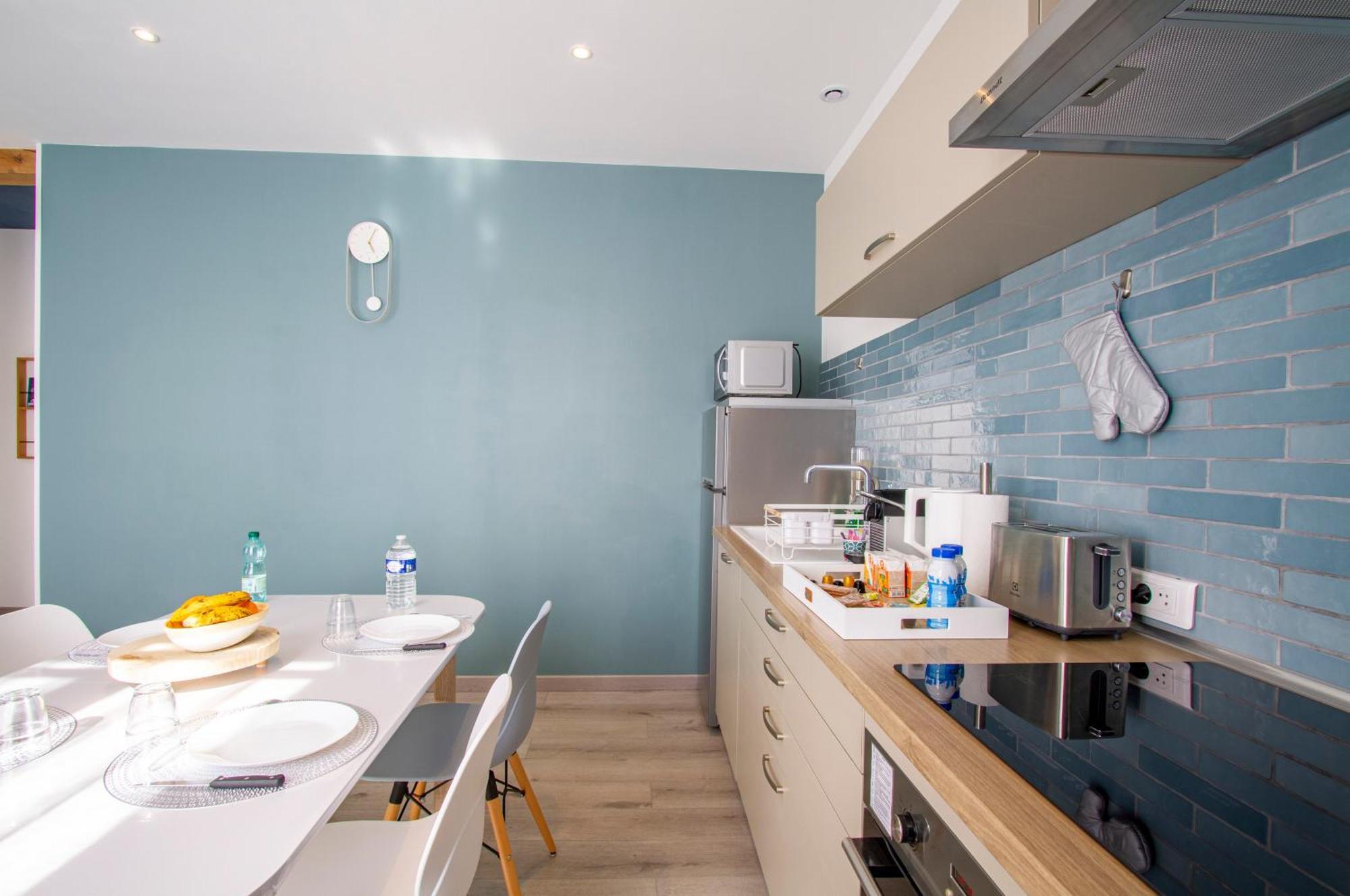 Cocon D'Hiver - Netflix & Wifi - Parking Gratuit - Check-In 24H24 - Kit Bebe Inclus - Emplacement Velos - Goodmarning Chalons en Champagne Exterior photo